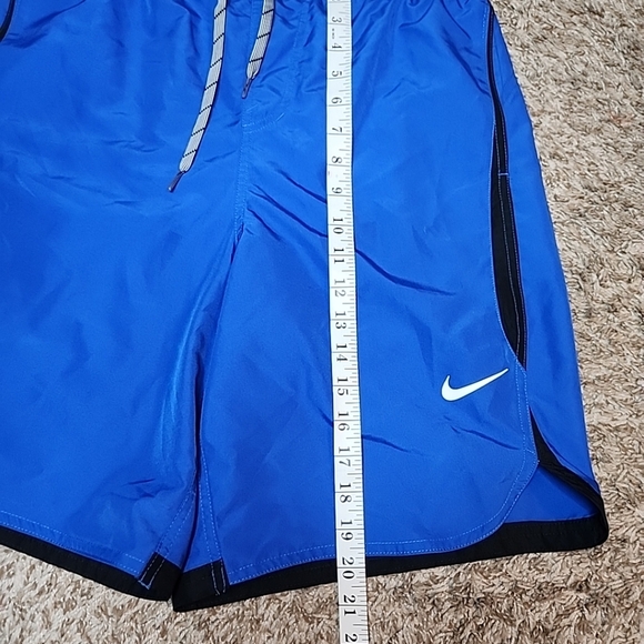 Nike Swim Trunks Mens Medium Blue Black White Shorts 717384-425 - Picture 6 of 6